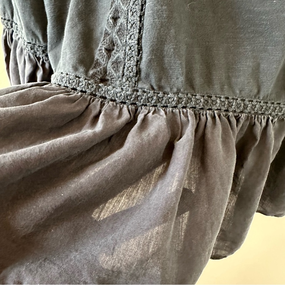 Sundance navy blue embroidered peasant style top size medium - Picture 8 of 13